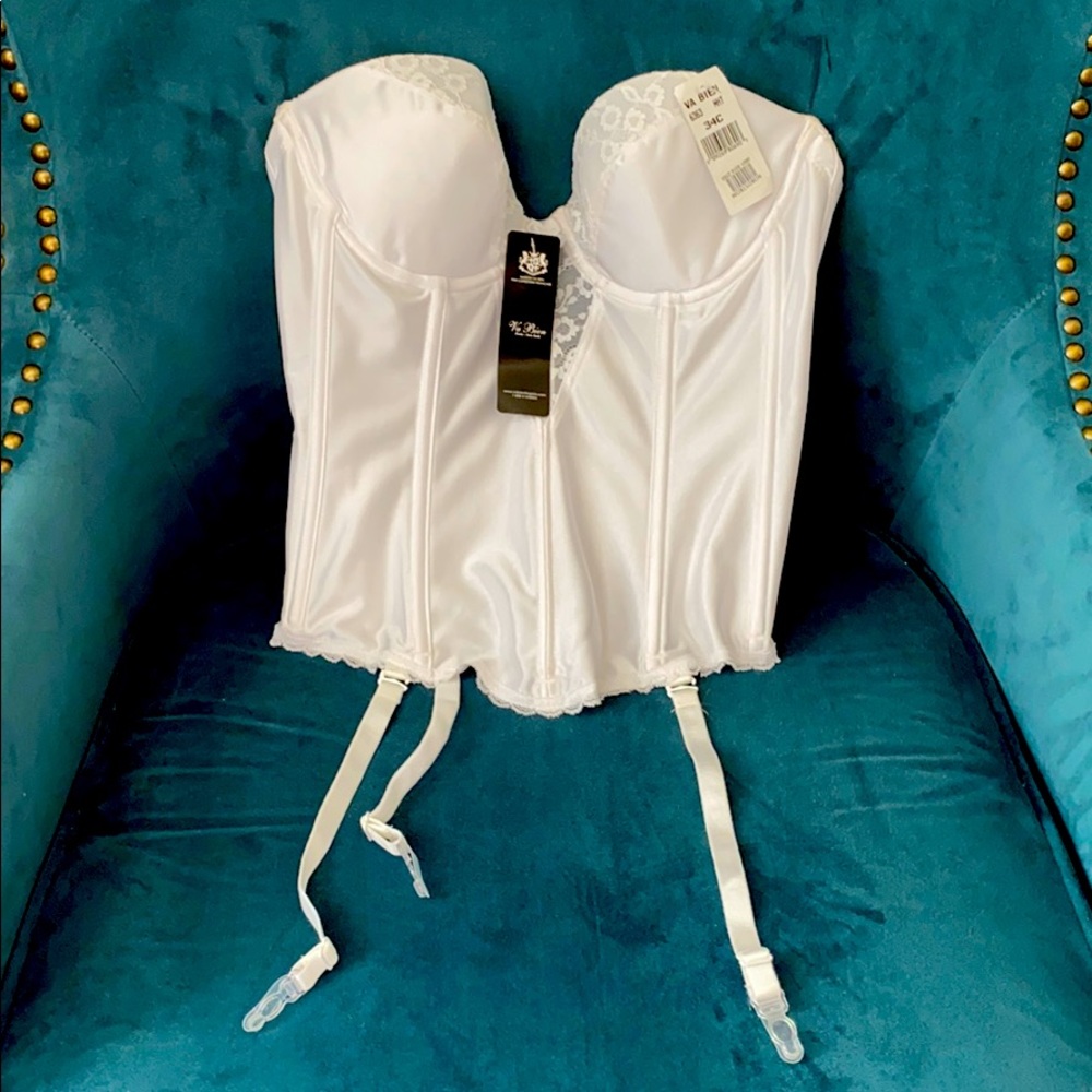 New Va Bien convertible low back satin in white.